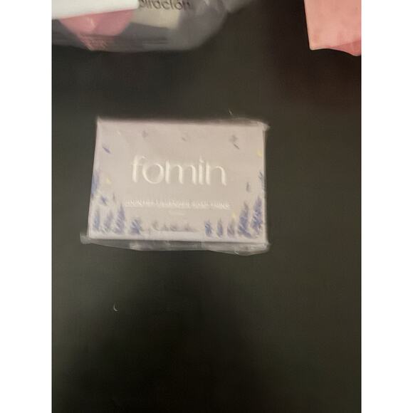 Beauty & Bath Lot Of 20 - Picture 13 of 13